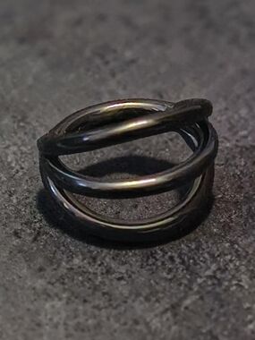 Black Stainless Steel Triple Hoop Nose Ring Hinged Clicker Stacked Nose Ring